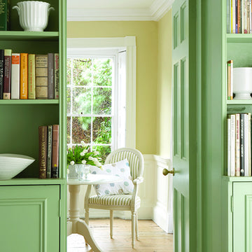 Little Greene - 172 - White Lead Dark